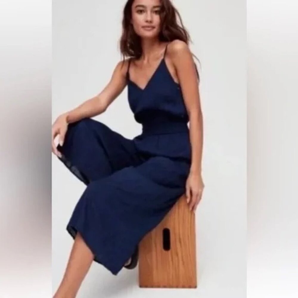 Aritzia Babaton LA BOHEME Irene navy blue jumpsuit XS